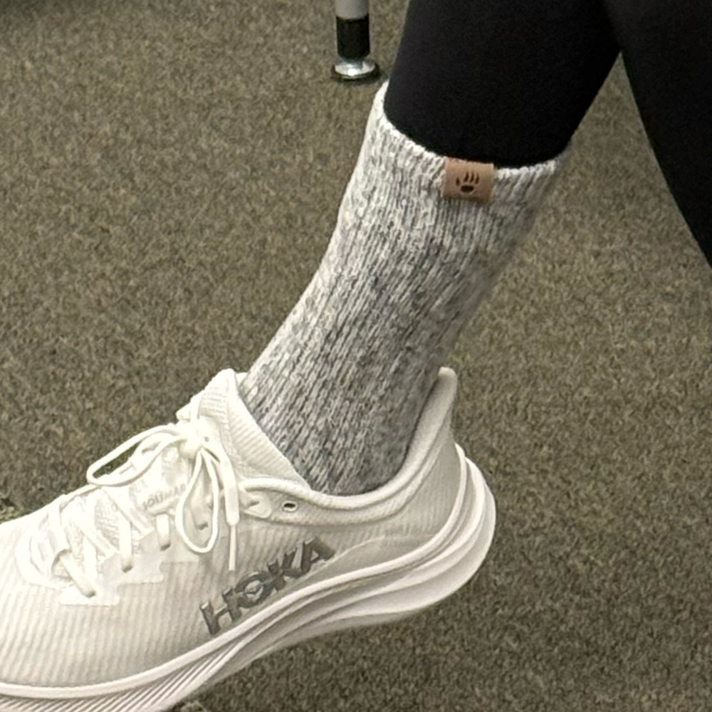 White Athletic Sneakers - Classic Low-Top
